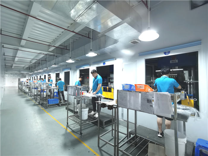 硅橡膠成型車間